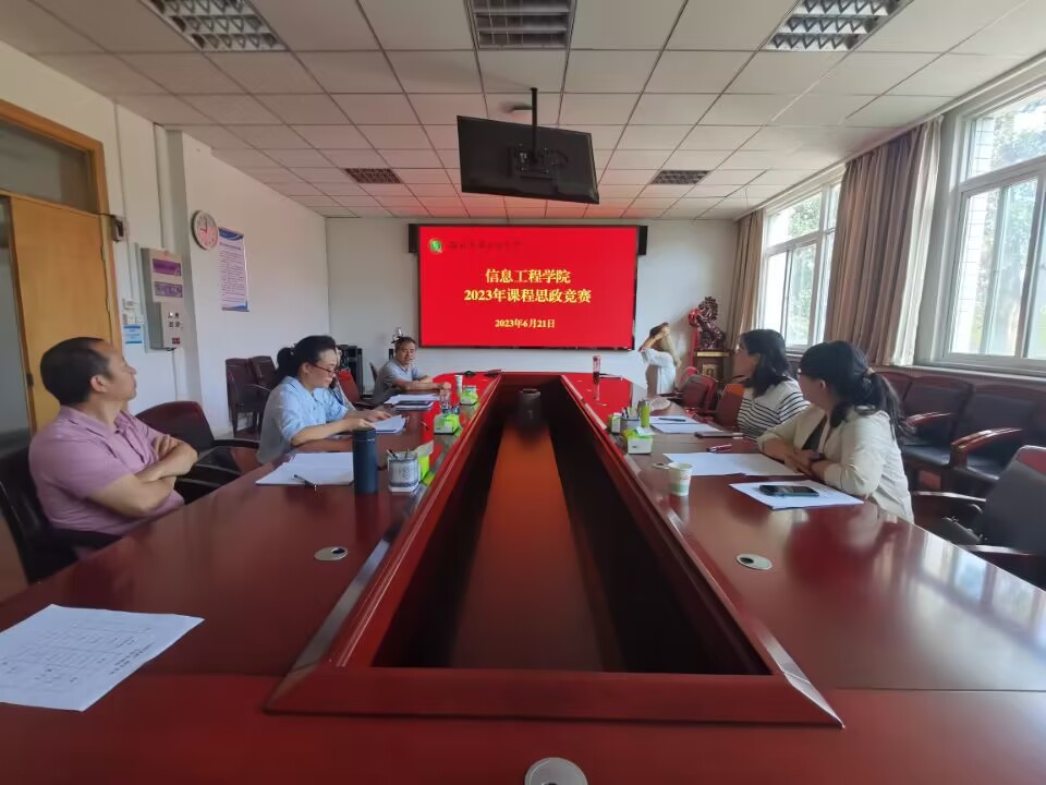 bc32aec2ce7445f19587edd8b6a8d183.jpg C760BA90B9094D426EFFCFBD2E5144AC.jpg